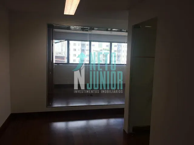 Conjunto com 218m², para alugar, no bairro Vila Olímpia em São Paulo