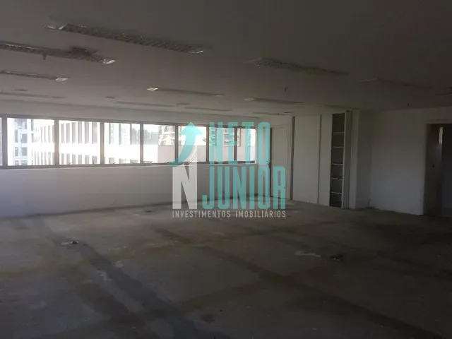 Conjunto com 218m², para alugar, no bairro Vila Olímpia em São Paulo
