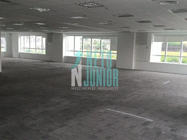Conjunto com 272m², para alugar, no bairro Cidade Monções em São Paulo