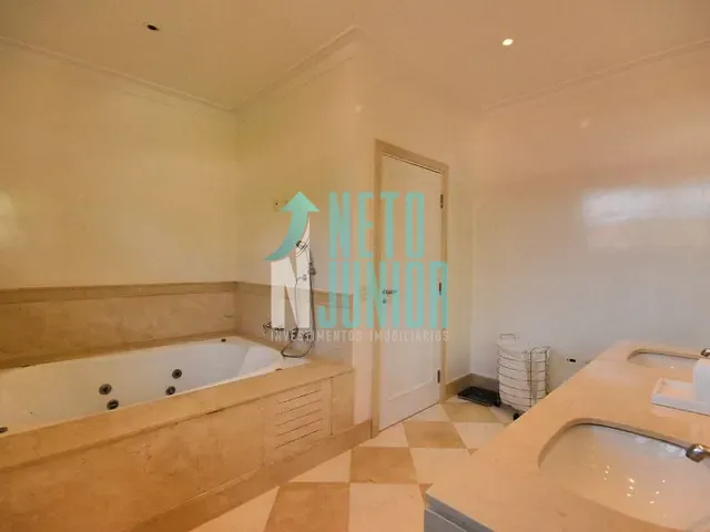 Casa com 546m² 4 quartos e 3 banheiros, à venda, no bairro Fazenda Morumbi em São Paulo