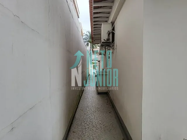 Casa com 400m² 3 quartos e 4 banheiros, à venda ou para alugar, no bairro Vila Nova Conceição em São Paulo