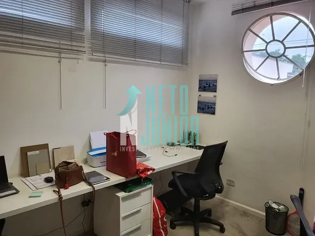 Casa com 400m² 3 quartos e 4 banheiros, à venda ou para alugar, no bairro Vila Nova Conceição em São Paulo