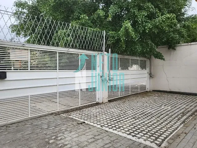 Casa com 400m² 3 quartos e 4 banheiros, à venda ou para alugar, no bairro Vila Nova Conceição em São Paulo