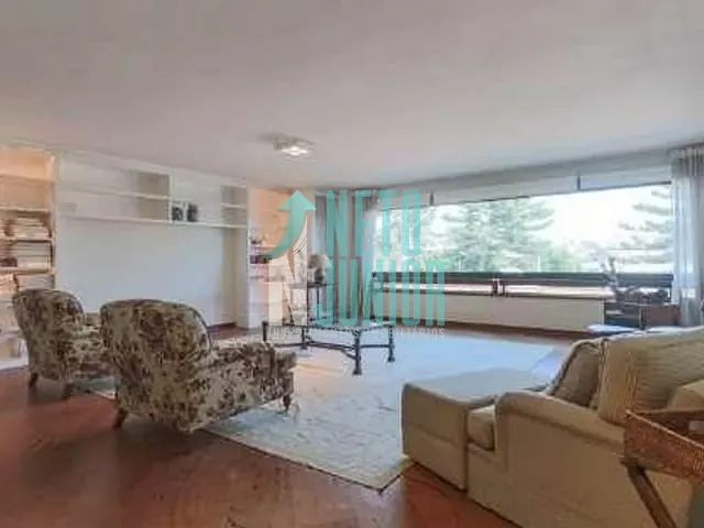 Casa com 798m² 4 quartos e 7 banheiros, à venda, no bairro Jardim Leonor em São Paulo