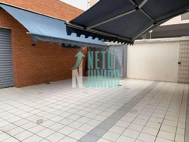 Casa com 500m² 5 quartos e 4 banheiros, para alugar, no bairro Moema em São Paulo