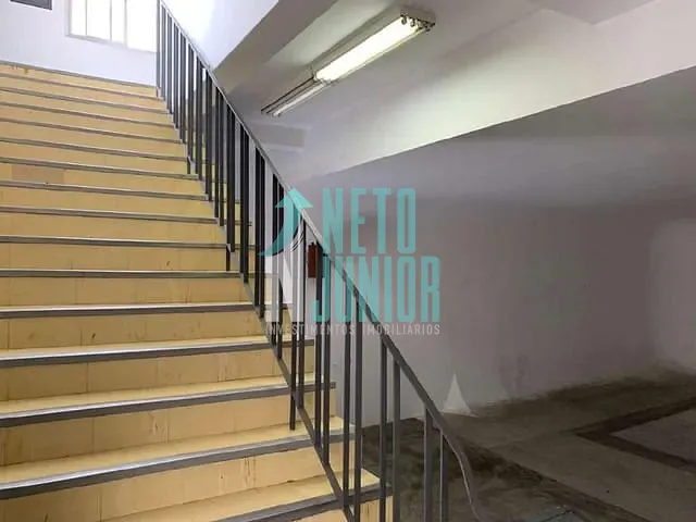 Casa com 500m² 5 quartos e 4 banheiros, para alugar, no bairro Moema em São Paulo