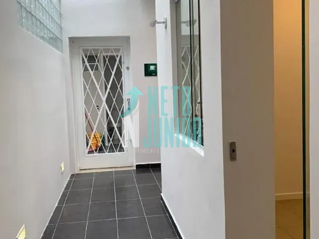 Casa com 180m² 2 quartos e 3 banheiros, à venda ou para alugar, no bairro Indianópolis em São Paulo