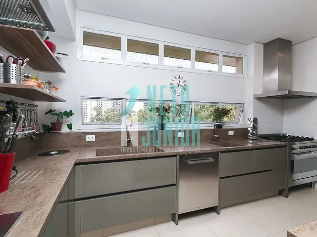 Apartamento 4 quartos e 5 banheiros, à venda ou para alugar, no bairro Vila Suzana em São Paulo