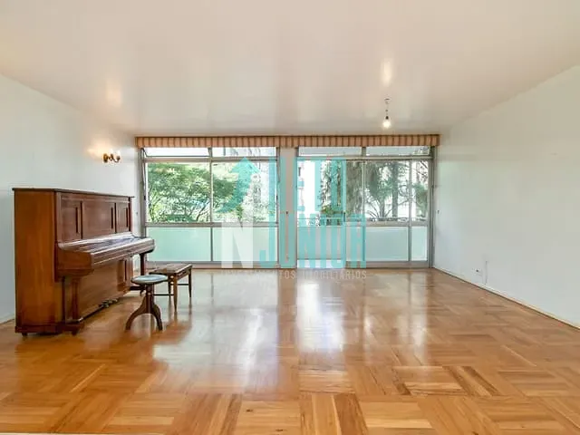 Apartamento 3 quartos e 2 banheiros, à venda, no bairro Higienópolis em São Paulo