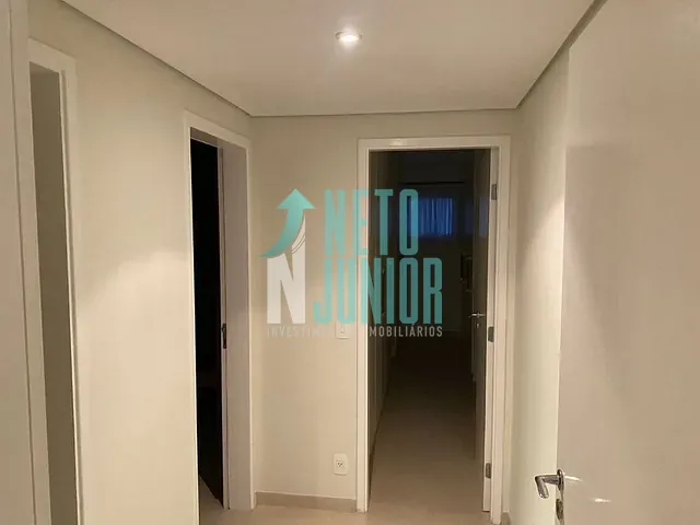 Apartamento 3 quartos e 4 banheiros, à venda, no bairro Vila Andrade em São Paulo