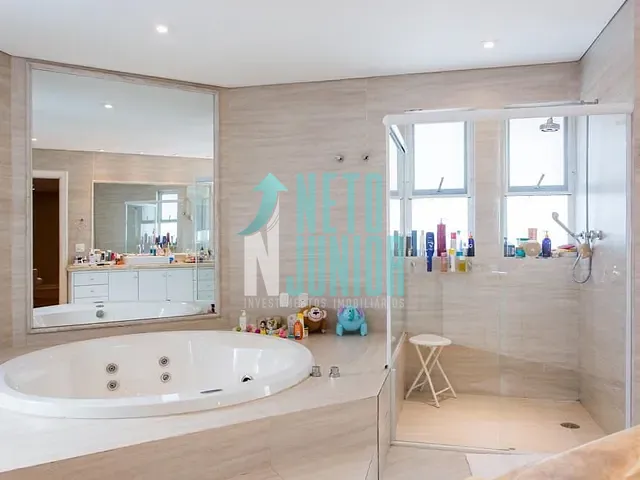 Apartamento com 640m² 4 quartos e 6 banheiros, à venda, no bairro Moema em São Paulo