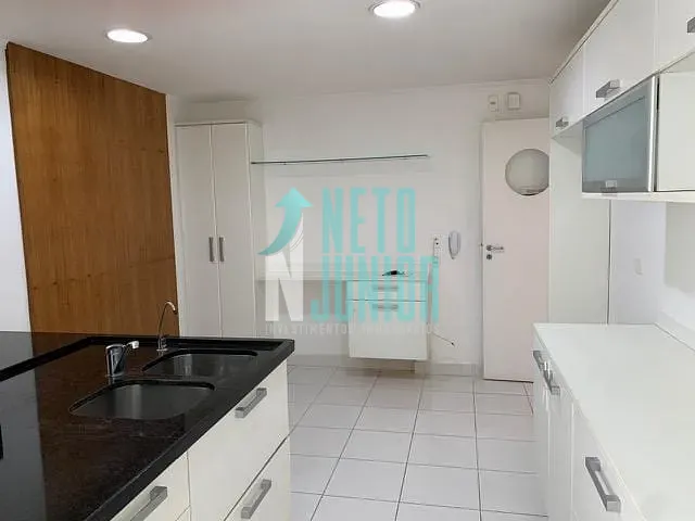 Apartamento com 150m² 3 quartos e 4 banheiros, à venda, no bairro Vila Nova Conceição em São Paulo