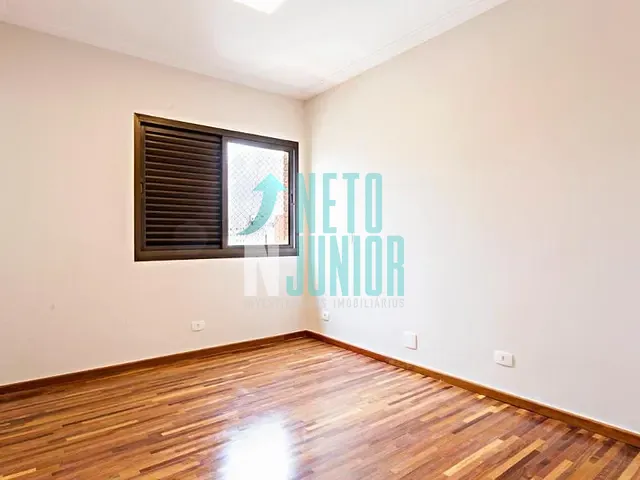 Apartamento com 210m² 3 quartos e 5 banheiros, à venda, no bairro Campo Belo em São Paulo