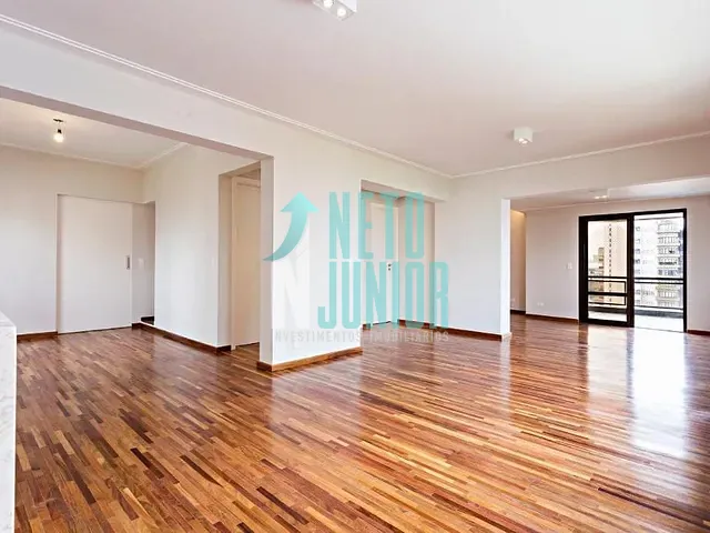 Apartamento com 210m² 3 quartos e 5 banheiros, à venda, no bairro Campo Belo em São Paulo
