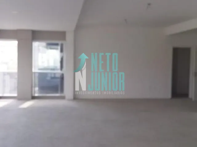 Apartamento com 235m² 4 quartos e 3 banheiros, à venda, no bairro Jardim Paulista em São Paulo