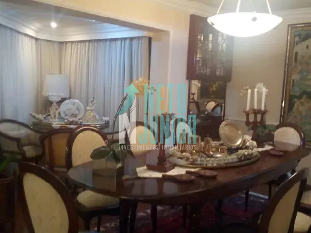 Apartamento com 300m² 4 quartos e 4 banheiros, à venda, no bairro Campo Belo em São Paulo