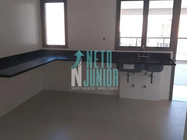 Apartamento com 193m² 3 quartos e 3 banheiros, à venda, no bairro Campo Belo em São Paulo