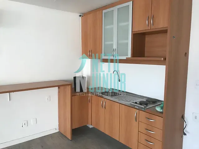 Andar corporativo com 260m², para alugar, no bairro Pinheiros em São Paulo