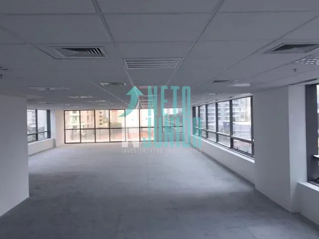 Sala com 533m², para alugar, no bairro Cidade Monções em São Paulo