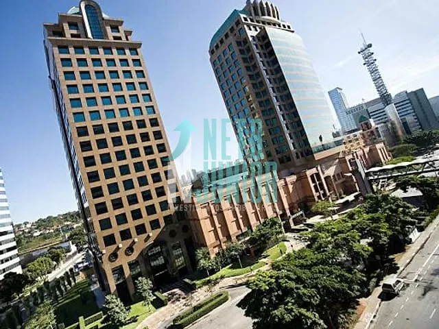 Andar corporativo com 855m², para alugar, no bairro Brooklin em São Paulo