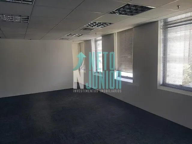 Andar corporativo com 210m², à venda ou para alugar, no bairro Cidade Monções em São Paulo