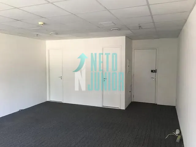 Conjunto com 44m², à venda ou para alugar, no bairro Chácara Santo Antônio em São Paulo
