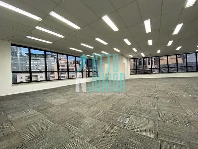 Conjunto com 196m², para alugar, no bairro Paraíso em São Paulo