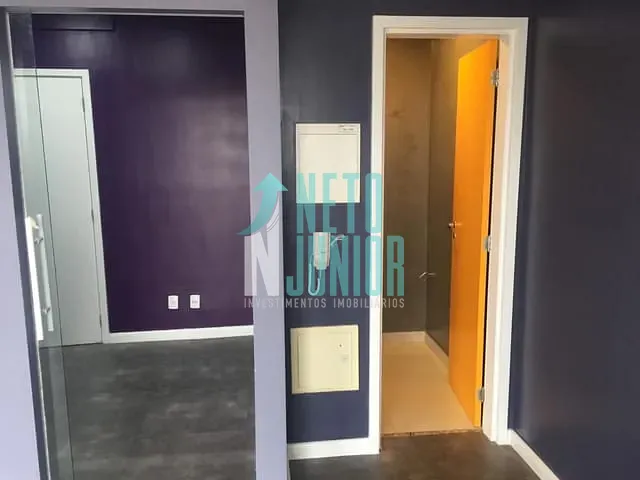 Conjunto com 40m², à venda, no bairro Pinheiros em São Paulo