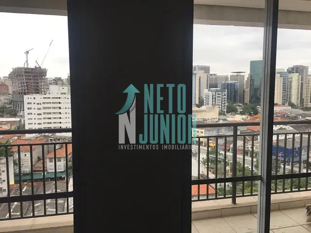 Conjunto com 40m², à venda, no bairro Pinheiros em São Paulo