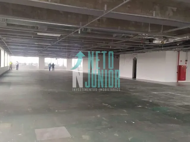 Conjunto com 1345m², para alugar, no bairro Vila Olímpia em São Paulo