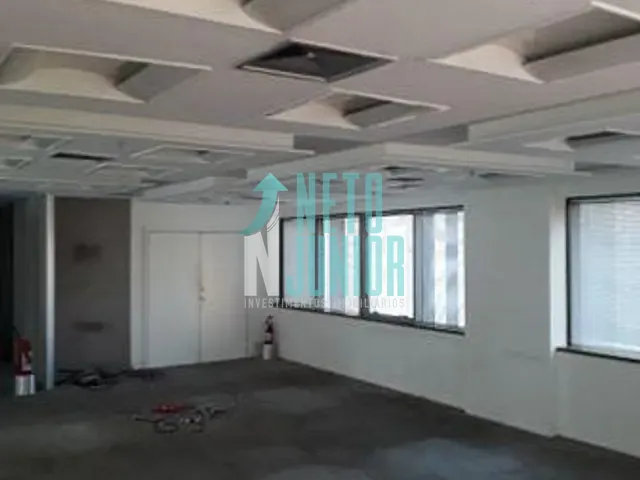 Conjunto com 240m², para alugar, no bairro Cidade Monções em São Paulo