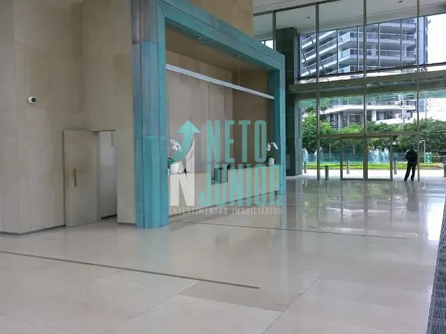 Conjunto com 1800m², para alugar, no bairro Vila Olímpia em São Paulo