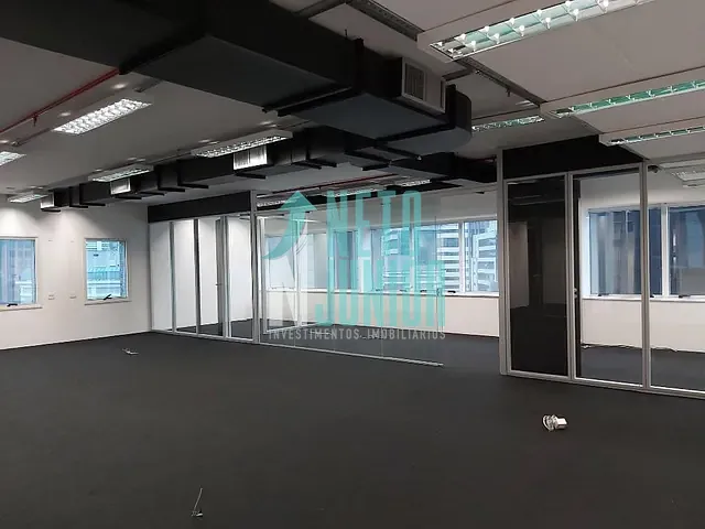Conjunto com 212m², para alugar, no bairro Vila Olímpia em São Paulo