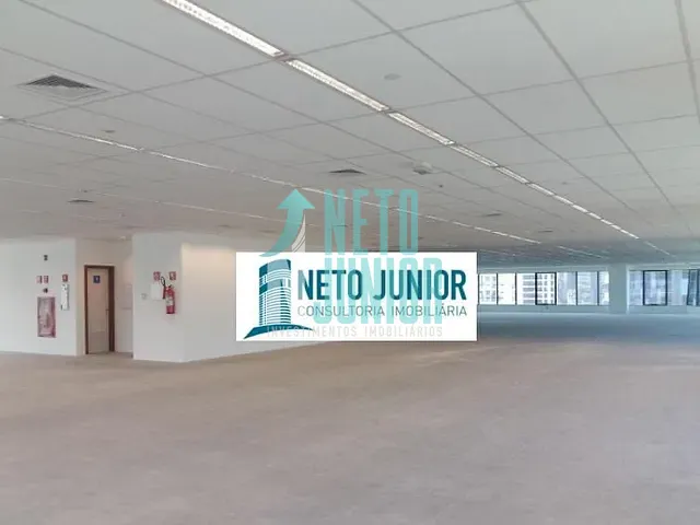 Conjunto com 1062m², para alugar, no bairro Itaim Bibi em São Paulo