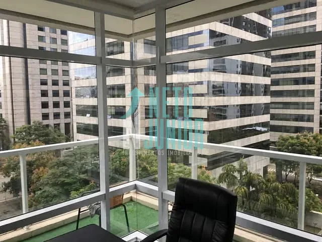 Conjunto comercial com 48m², à venda ou para alugar, no bairro Brooklin Novo em São Paulo