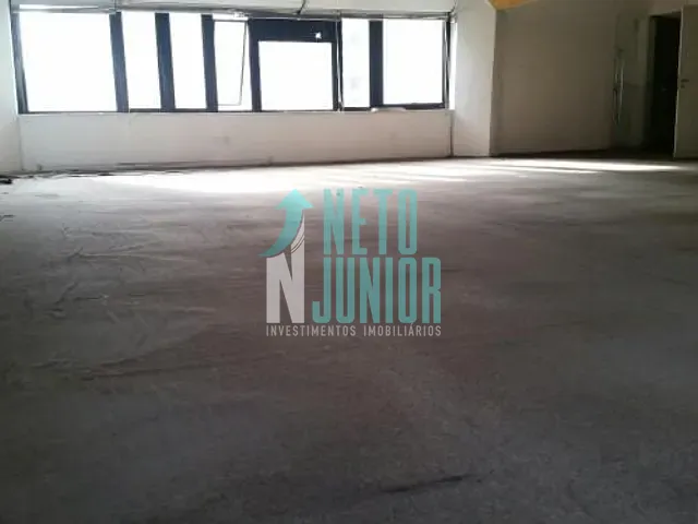 Conjunto com 184m², para alugar, no bairro Vila Olímpia em São Paulo