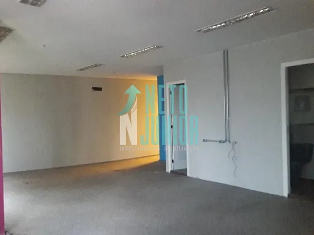 Conjunto com 74m², para alugar, no bairro Vila Olímpia em São Paulo