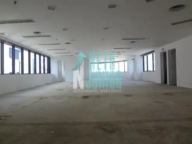 Conjunto com 223m², para alugar, no bairro Cidade Monções em São Paulo