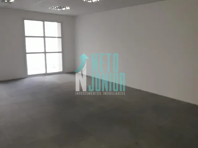 Conjunto com 70m², à venda ou para alugar, no bairro Vila Cordeiro em São Paulo
