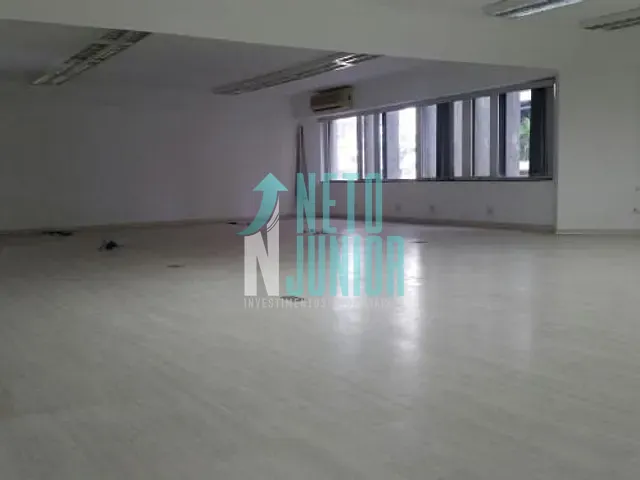 Conjunto com 184m², para alugar, no bairro Vila Olímpia em São Paulo