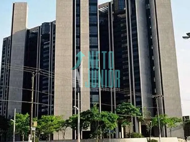 Conjunto com 724m², para alugar, no bairro Vila Cordeiro em São Paulo