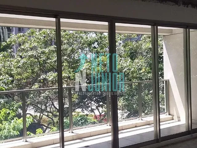 Conjunto com 52m², para alugar, no bairro Itaim Bibi em São Paulo