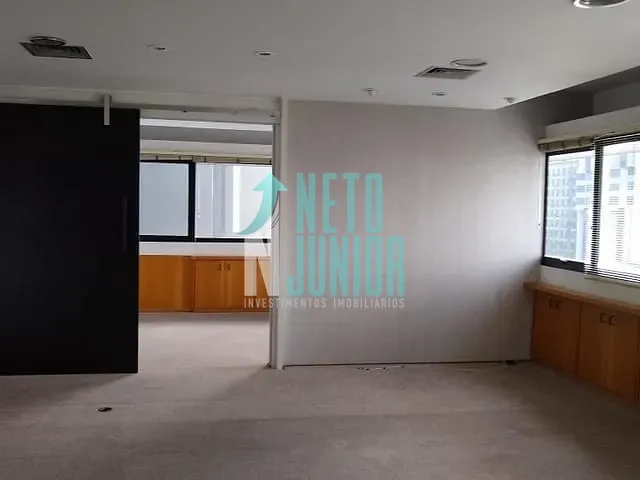 Conjunto com 61m², para alugar, no bairro Cidade Monções em São Paulo