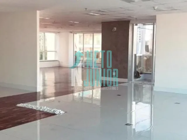 Conjunto com 203m², para alugar, no bairro Jardim das Acácias em São Paulo