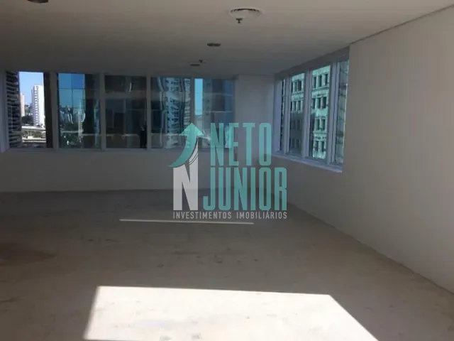 Conjunto com 86m², para alugar, no bairro Cidade Monções em São Paulo