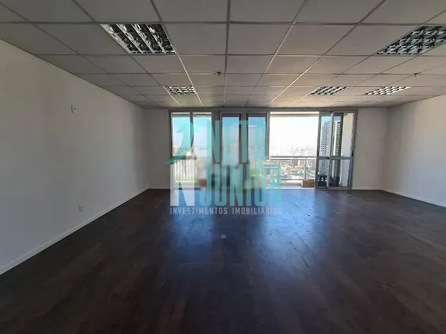 Conjunto com 65m², à venda ou para alugar, no bairro Vila São Francisco em São Paulo