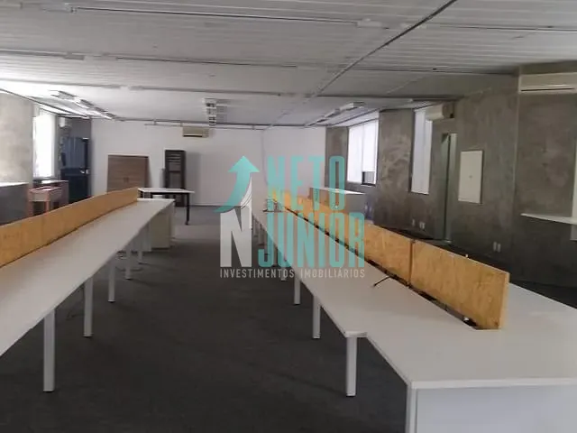 Conjunto com 204m², para alugar, no bairro Brooklin Novo em São Paulo