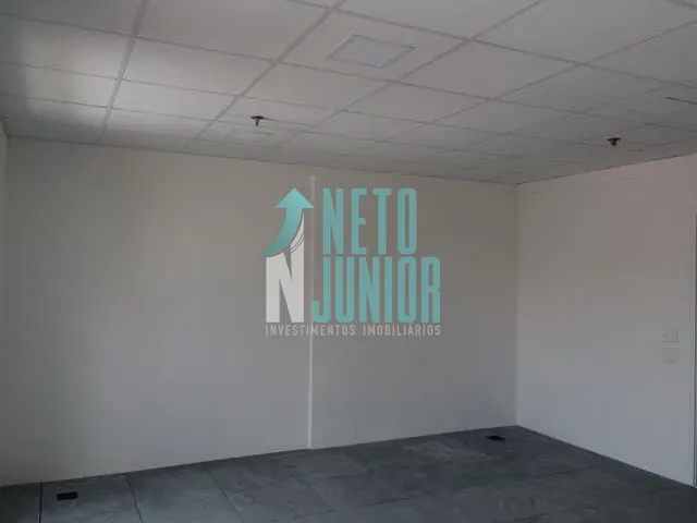 Conjunto com 34m², à venda ou para alugar, no bairro Pinheiros em São Paulo