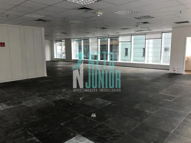 Conjunto com 445m², para alugar, no bairro Vila Olímpia em São Paulo
