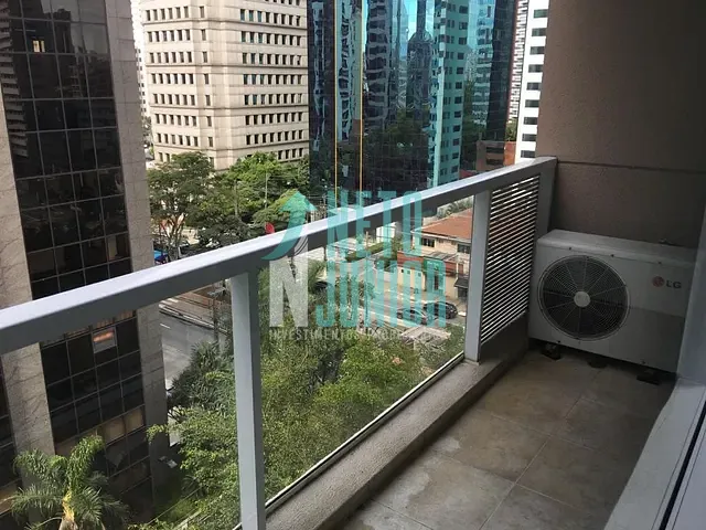 Conjunto comercial com 42m², à venda ou para alugar, no bairro Brooklin Novo em São Paulo